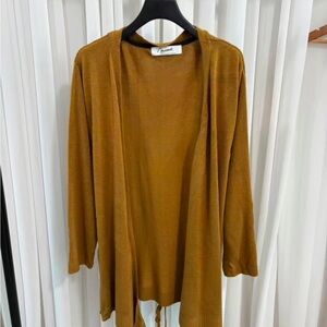 Avenue Women's Golden Open-Front Cardigan